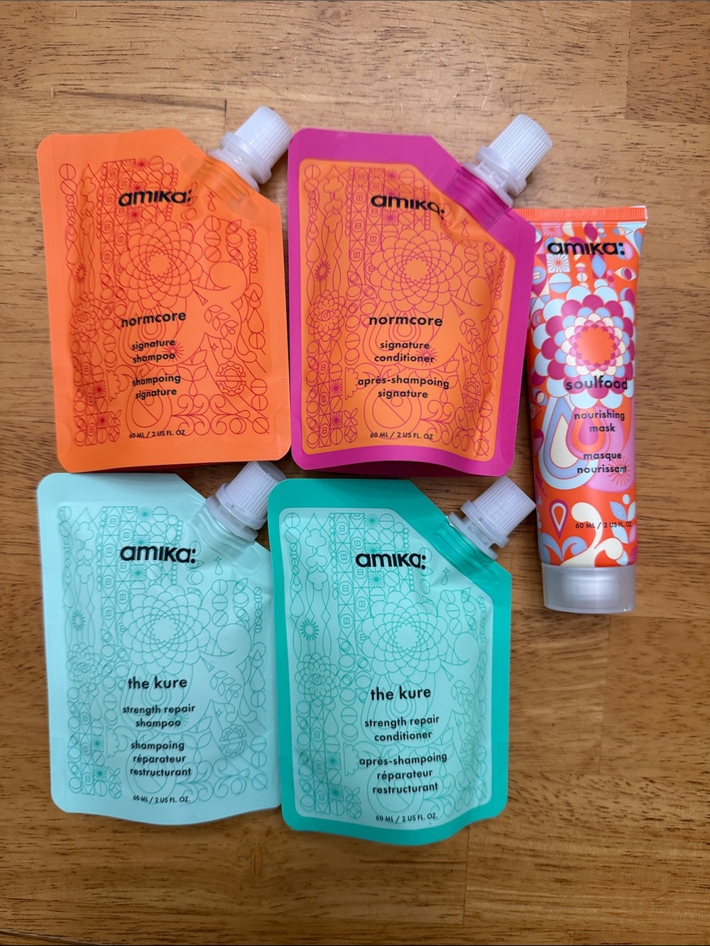 Amika travel Hair Care set
